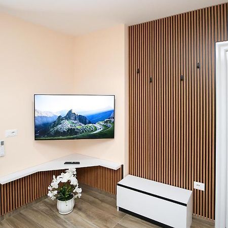 Queen Apartmets Vlore Luaran gambar