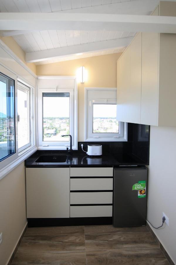Queen Apartmets Vlore Luaran gambar