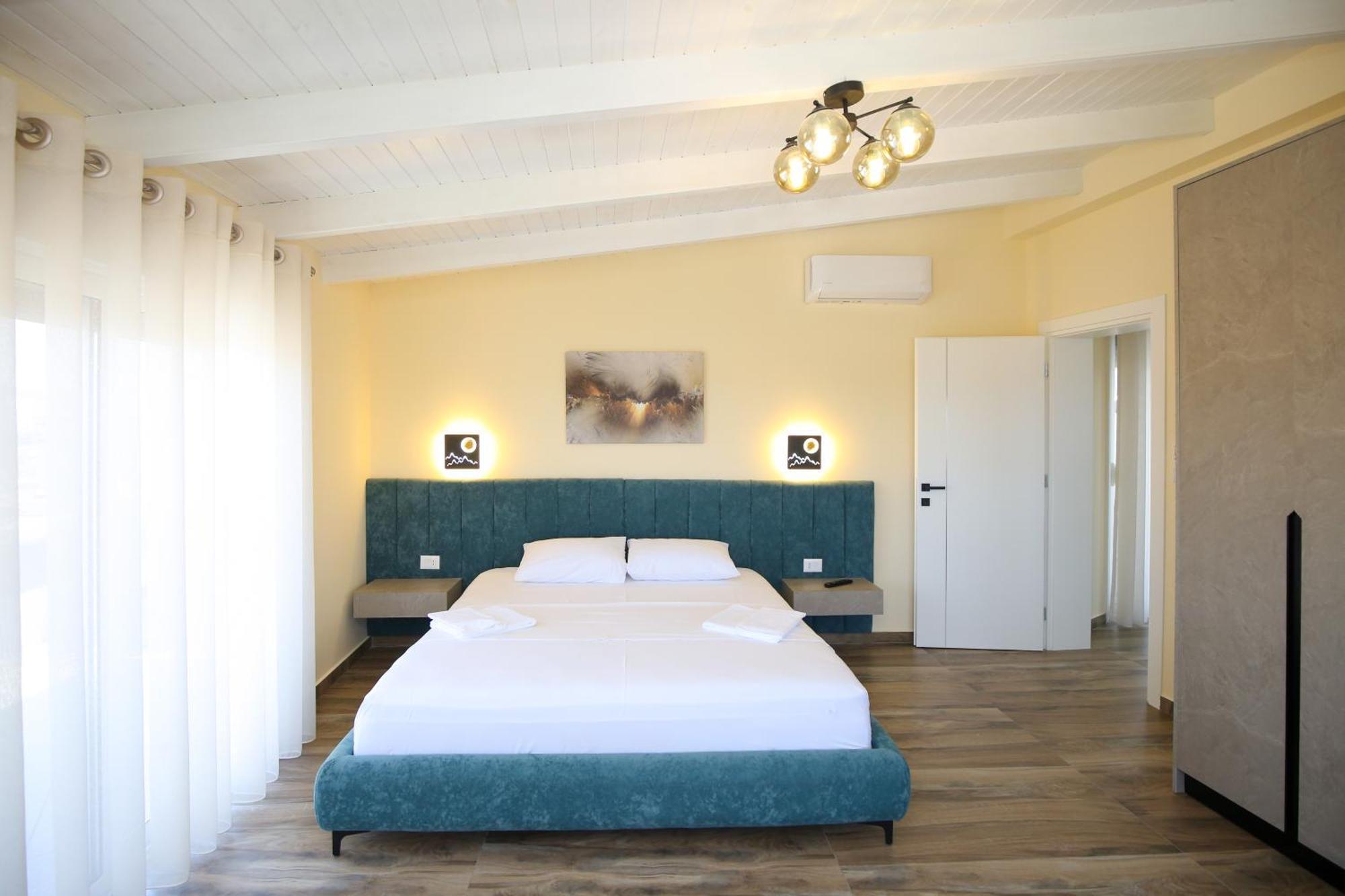 Queen Apartmets Vlore Luaran gambar