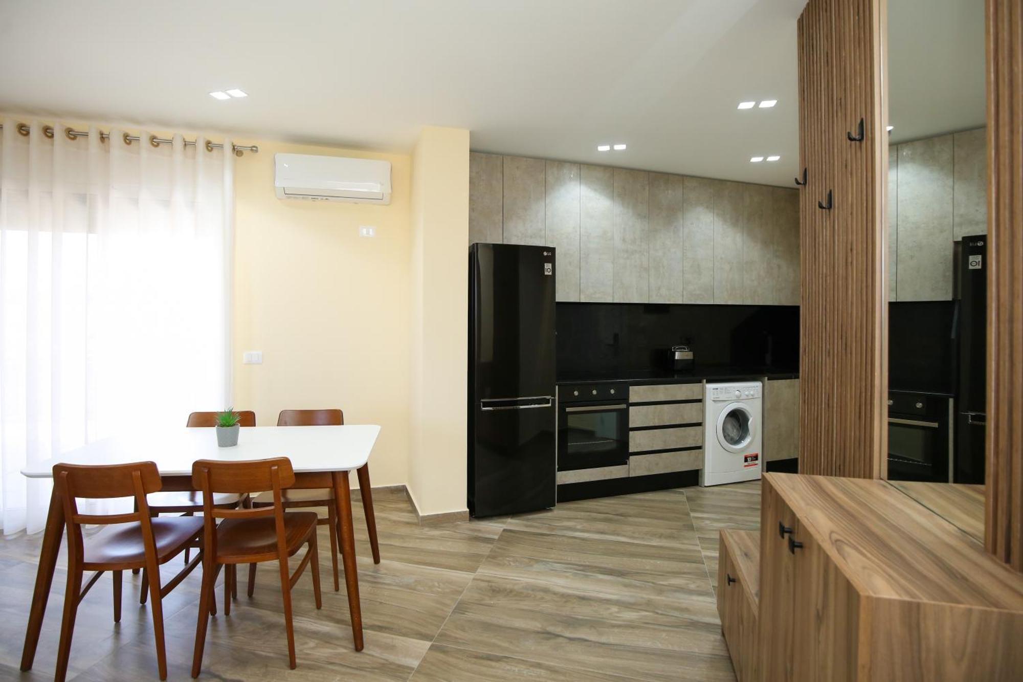 Queen Apartmets Vlore Luaran gambar