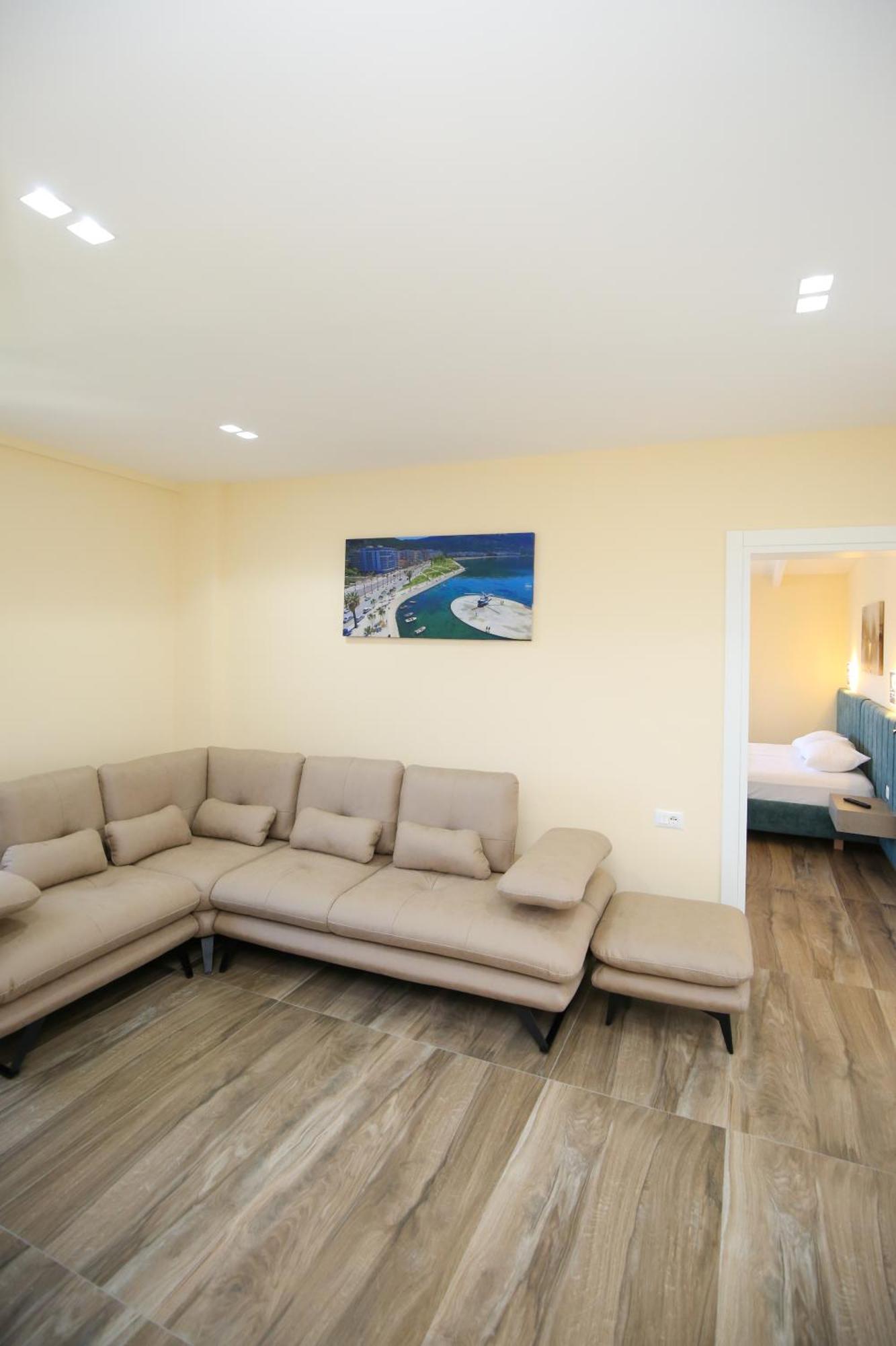 Queen Apartmets Vlore Bilik gambar